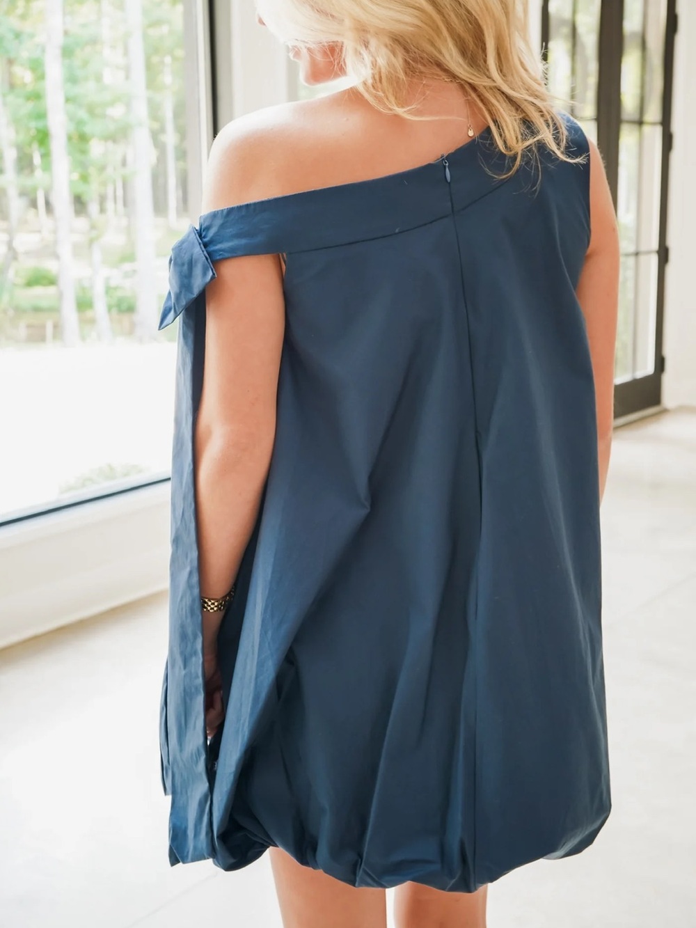 TCEC One-Shoulder Navy Bubble Hem Dress - Picture 4 of 9